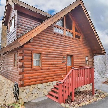 Romantic, Honeymoon Cabin In The Smokies! Gatlinburg Dış mekan fotoğraf