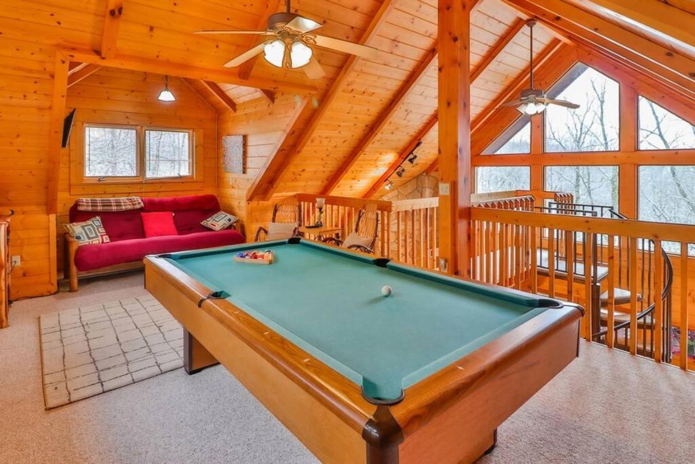 Romantic, Honeymoon Cabin In The Smokies! Gatlinburg Dış mekan fotoğraf