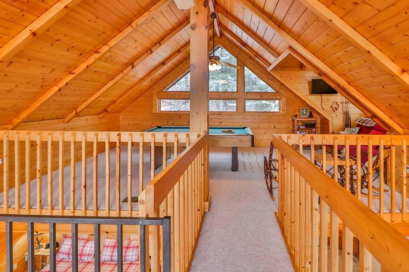 Romantic, Honeymoon Cabin In The Smokies! Gatlinburg Dış mekan fotoğraf