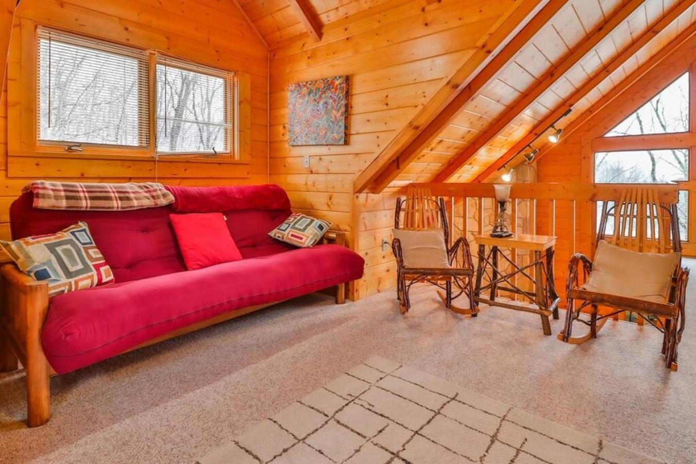 Romantic, Honeymoon Cabin In The Smokies! Gatlinburg Dış mekan fotoğraf